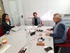 Über Freiräume und Limits von Forschung in autoritären Ländern diskutieren (v.l.n.r.) Nazan Maksudyan (CMB) und Einstein-Prof. Gwendolyn Sasse (ZOiS) mit Moderator Thomas Prinzler. 